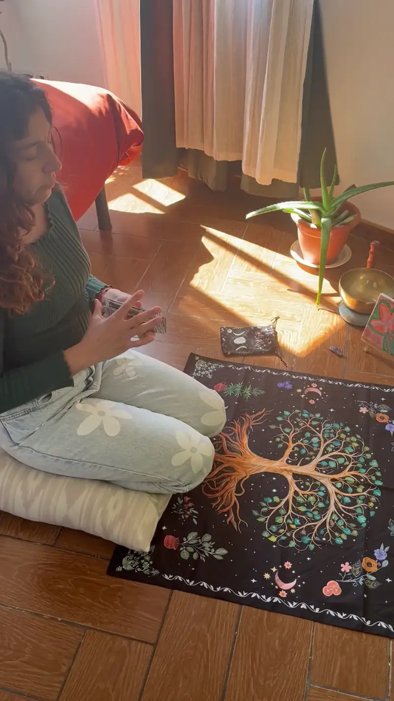 Sesión de Tarot presencial o a distancia